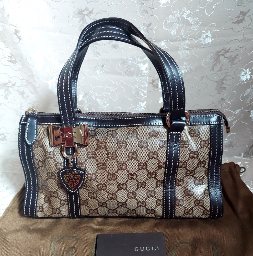 Gucci Crystal Duchessa Bag